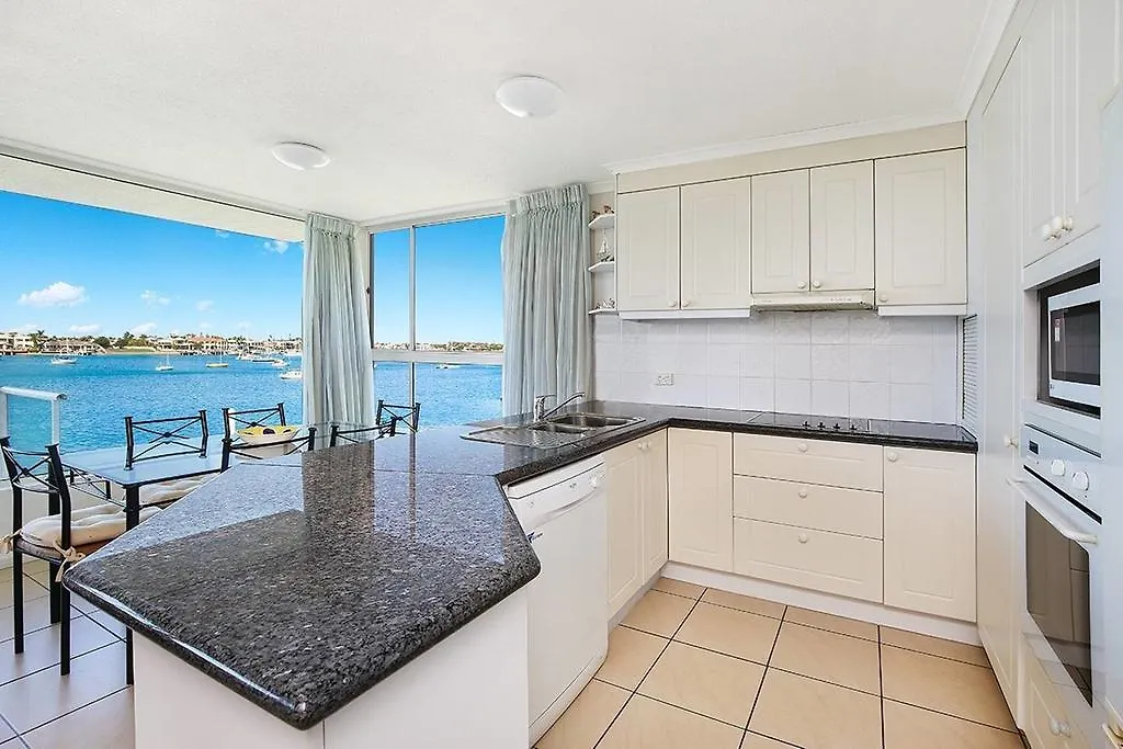 Amazing Waterfront Views Sunshine Coast!!! H330 Appartement
